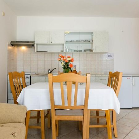 Apartmani Luka Kornić Εξωτερικό φωτογραφία