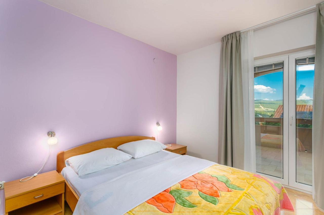 Apartmani Luka Kornić Εξωτερικό φωτογραφία