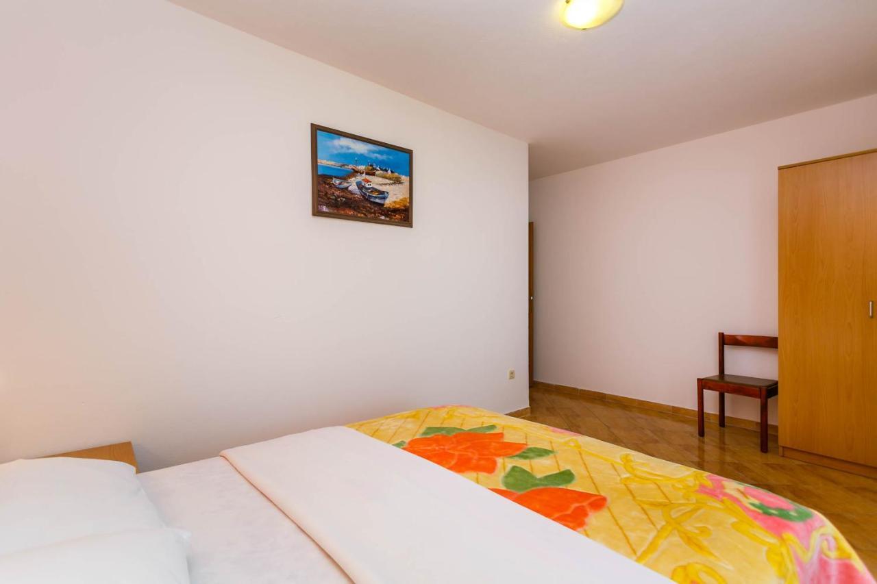 Apartmani Luka Kornić Εξωτερικό φωτογραφία